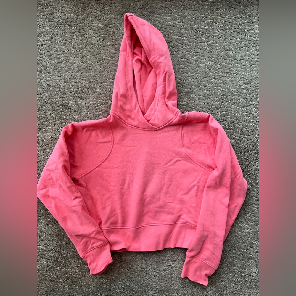 Lululemon raspberry cream cropped sweatshirt